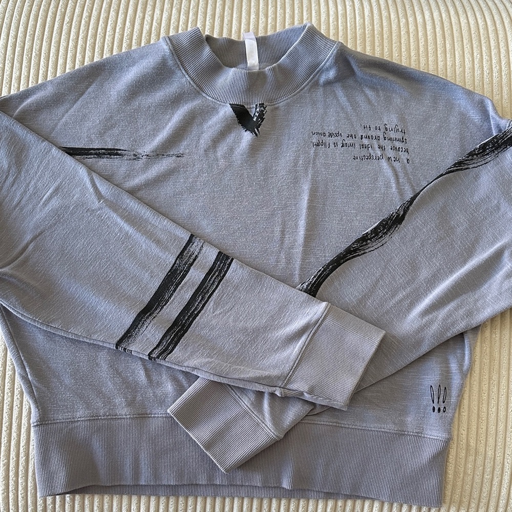 Fabletics Frankie Gray Graphic Pullover Sweatshir… - image 7